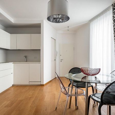 Santo Stefano Design Apartment By Wonderful Italy โบโลญญา ภายนอก รูปภาพ